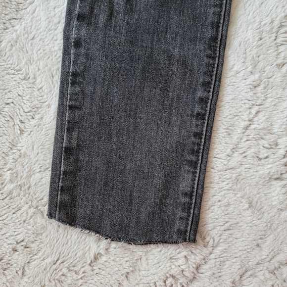 Levis 721 High Rise Skinny Gray Distressed Jeans Size W27 L32 - Picture 7 of 16